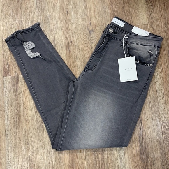Nwt Kancan High Rise Super Skinny Gray 